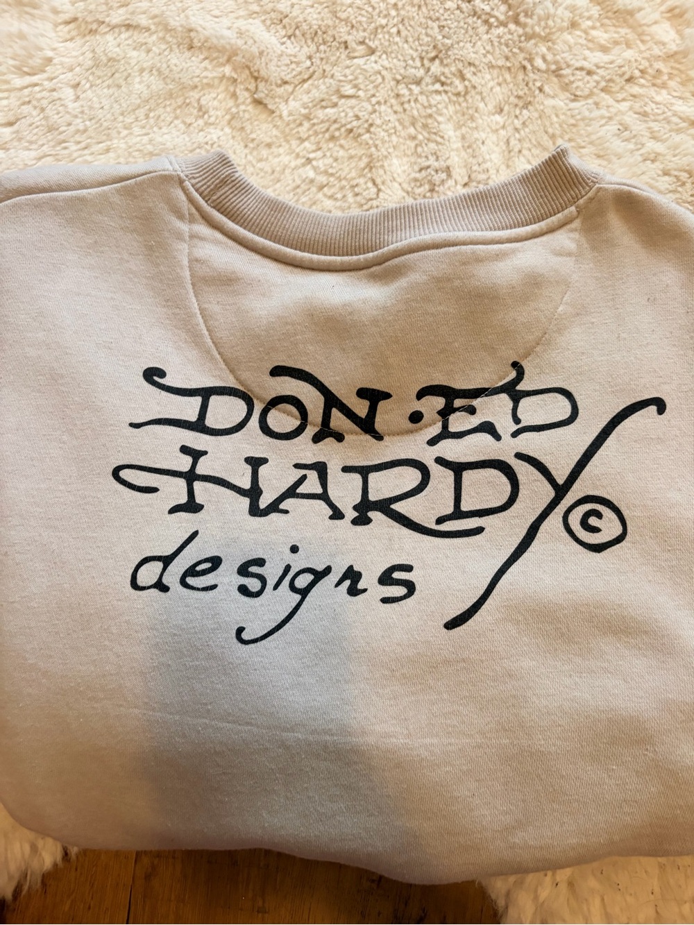 Ed Hardy Light Beige Graphic Crewneck with Multicolor Koi Print - Picture 6 of 7
